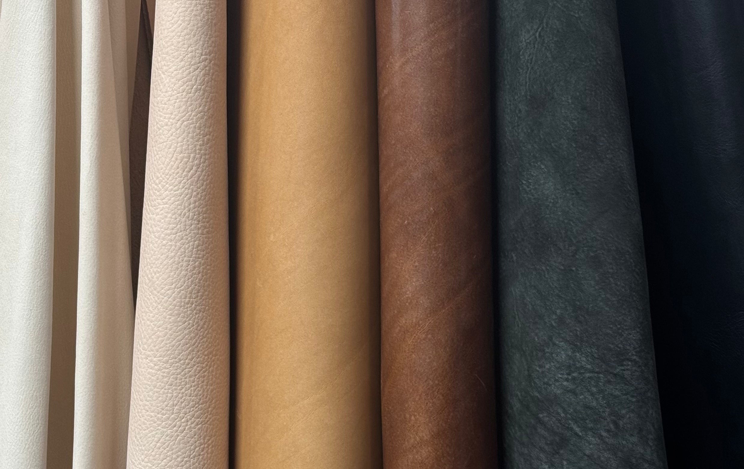 Lightweight Glazed Vegetable Tanned Leather