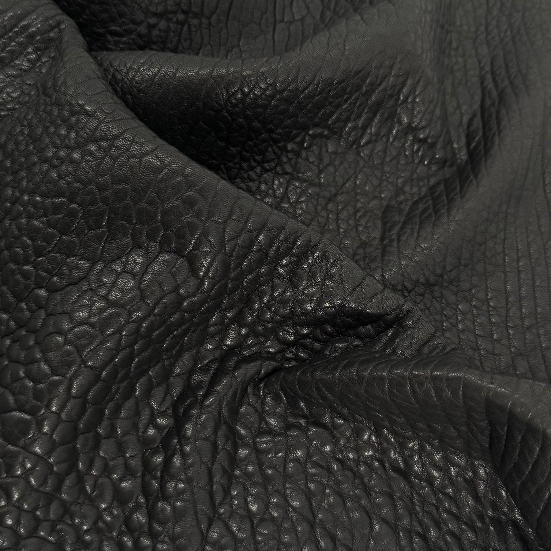 Austin Shrunken Bubble Lamb