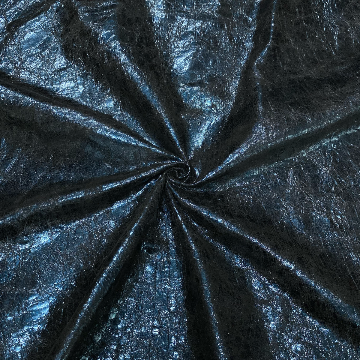 Flirt Distressed Metallic Goat