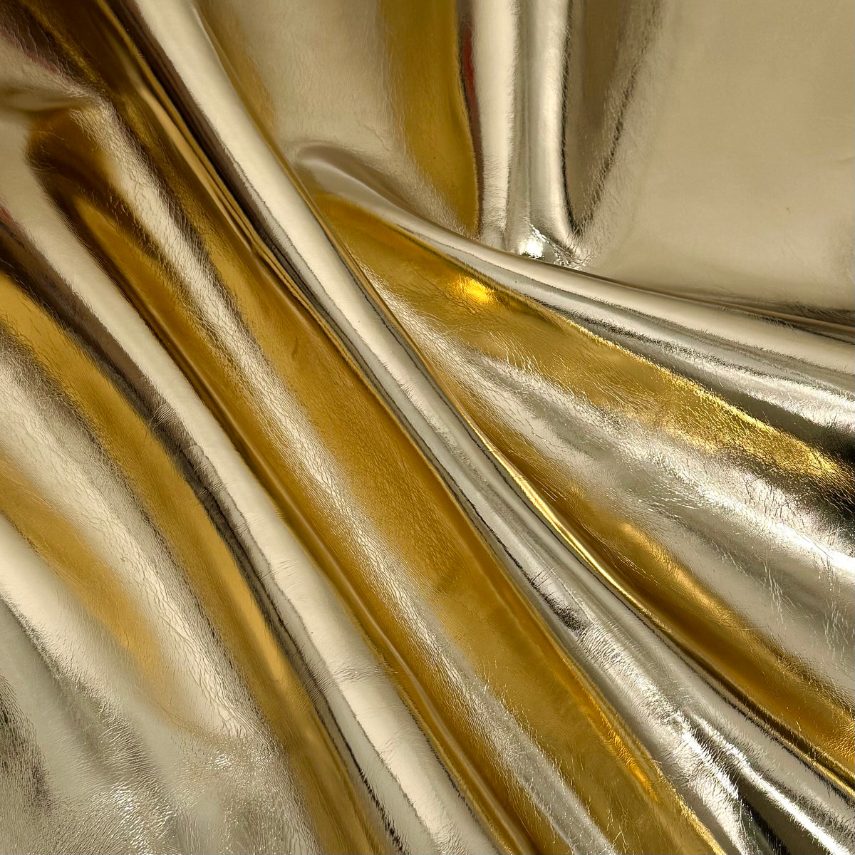 Italian Crushed Mirror Cow