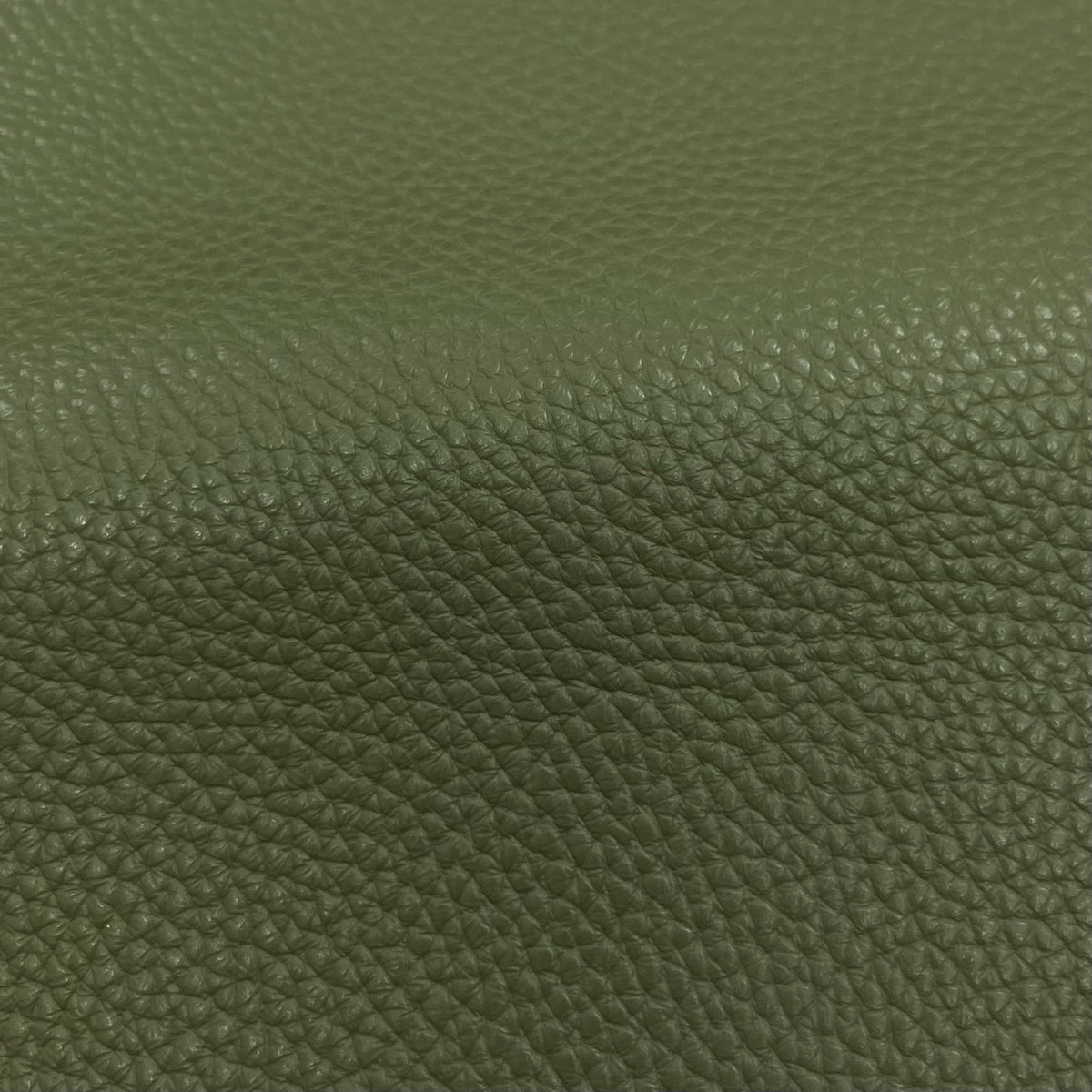 Navajo Cow Pebble Grain Leather | Ships in 2 weeks