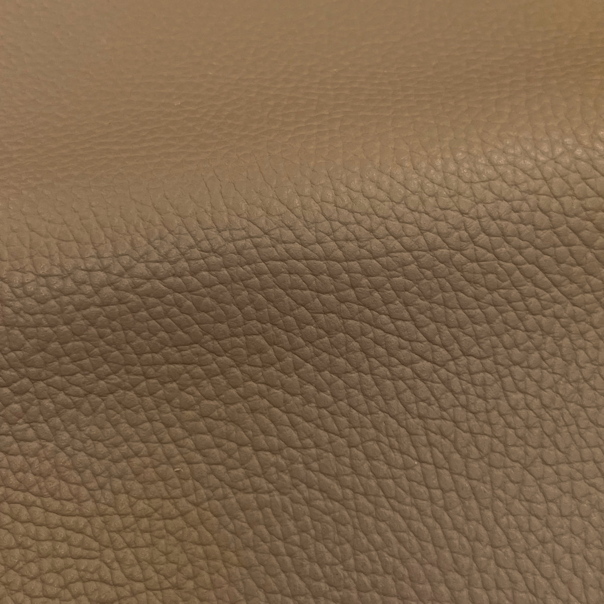 Navajo Cow Pebble Grain Leather | Ships in 2 weeks