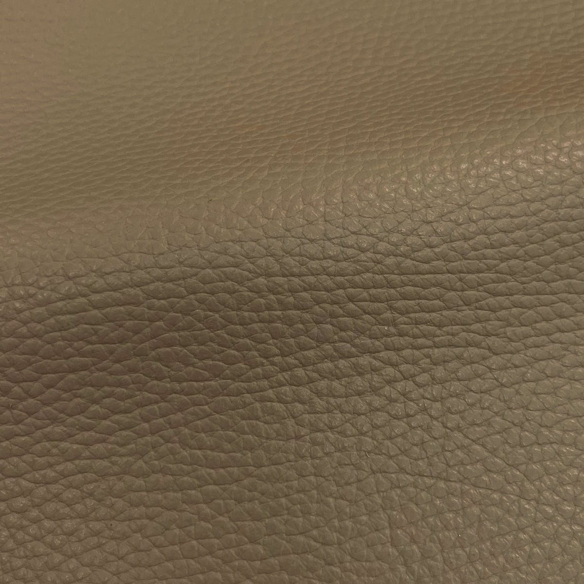 Navajo Cow Pebble Grain Leather | Ships in 2 weeks