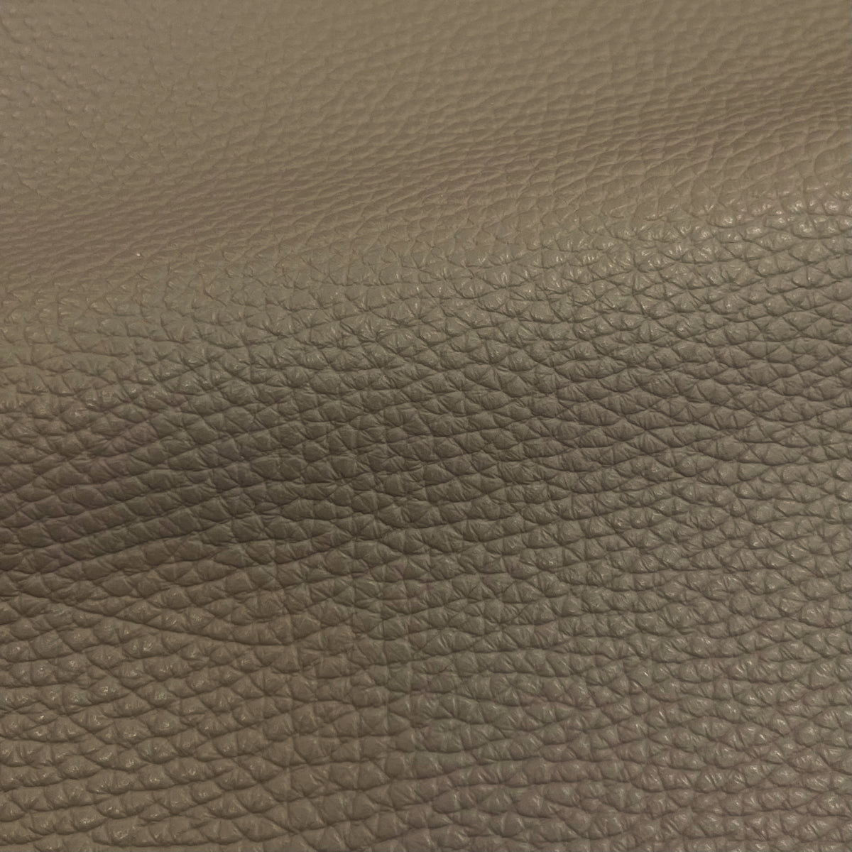 Navajo Cow Pebble Grain Leather | Ships in 2 weeks