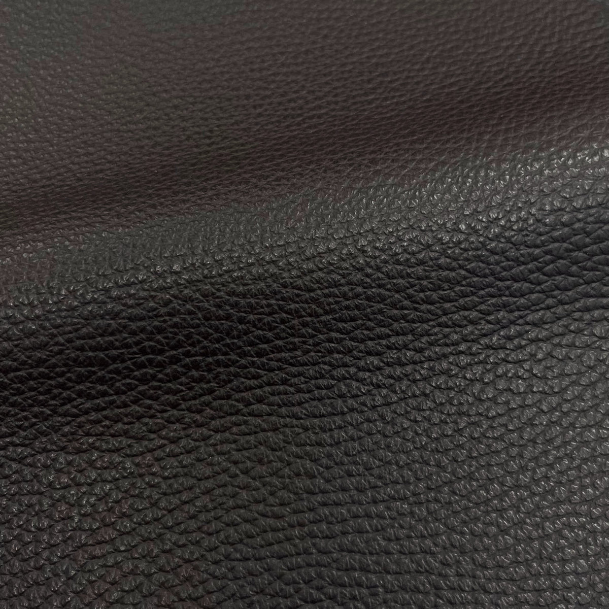 Navajo Cow Pebble Grain Hide | Swatches