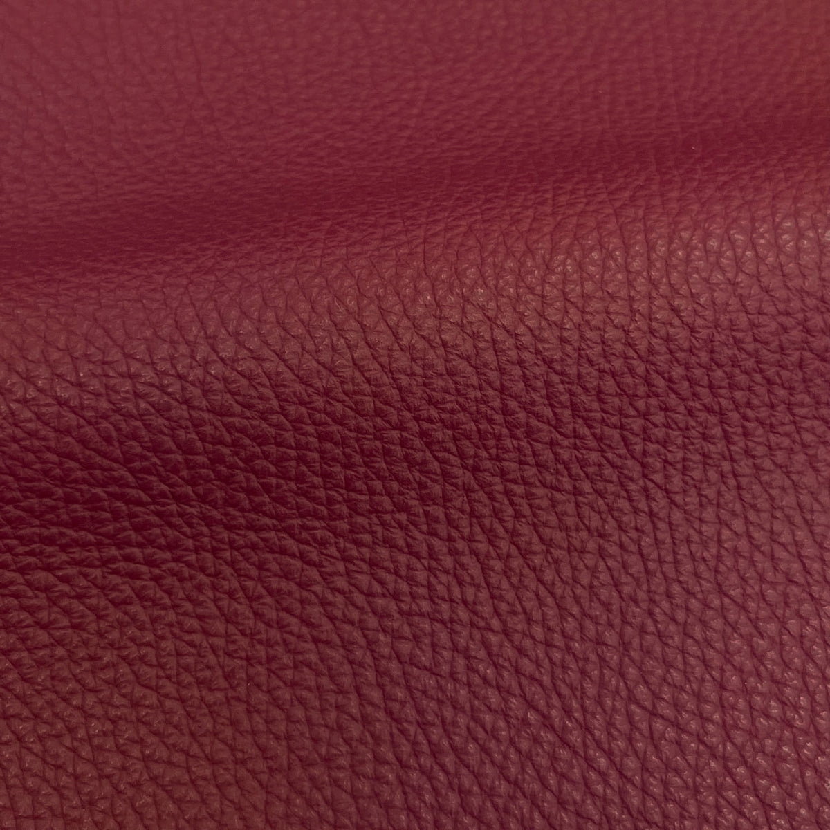 Navajo Cow Pebble Grain Hide | Swatches