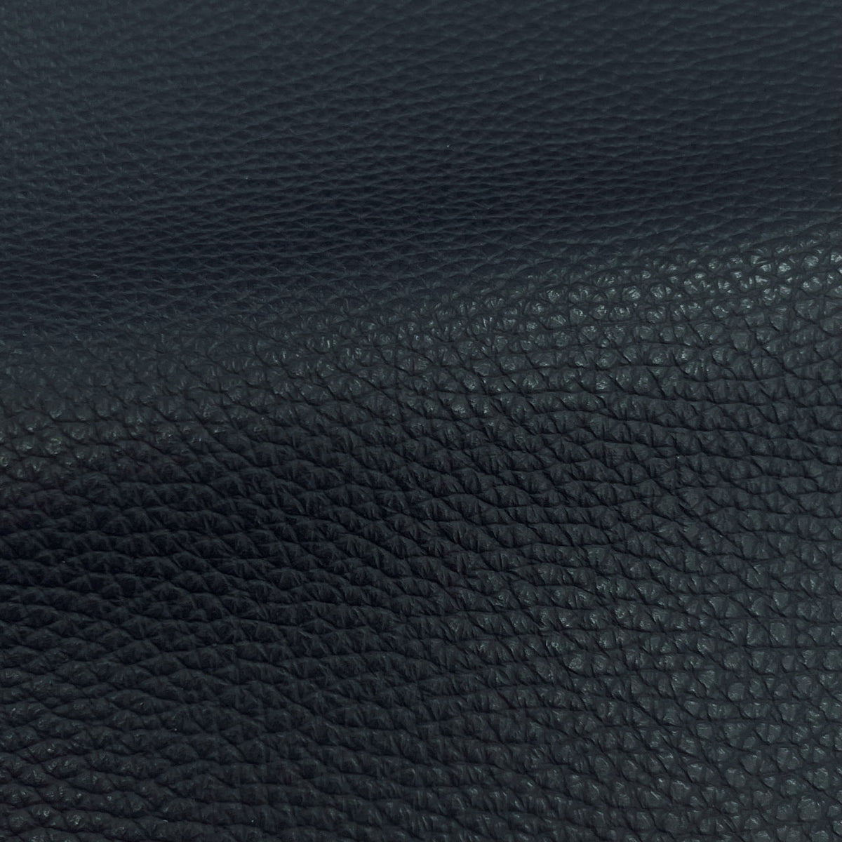 Navajo Cow Pebble Grain Hide | Swatches