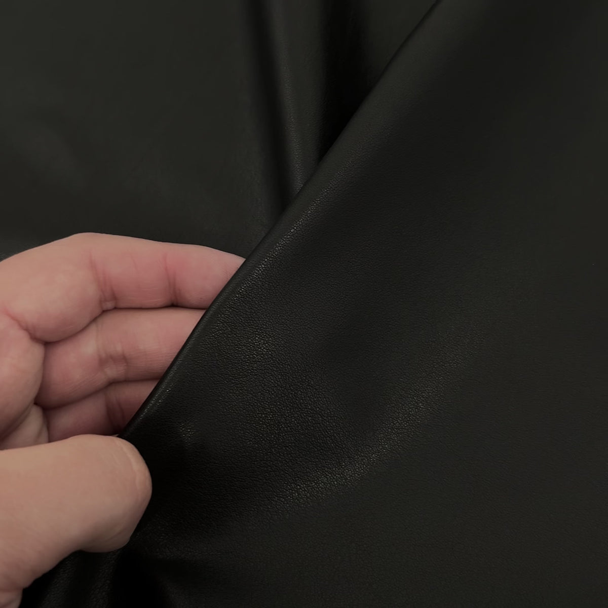 New England Cow | Apparel Weight