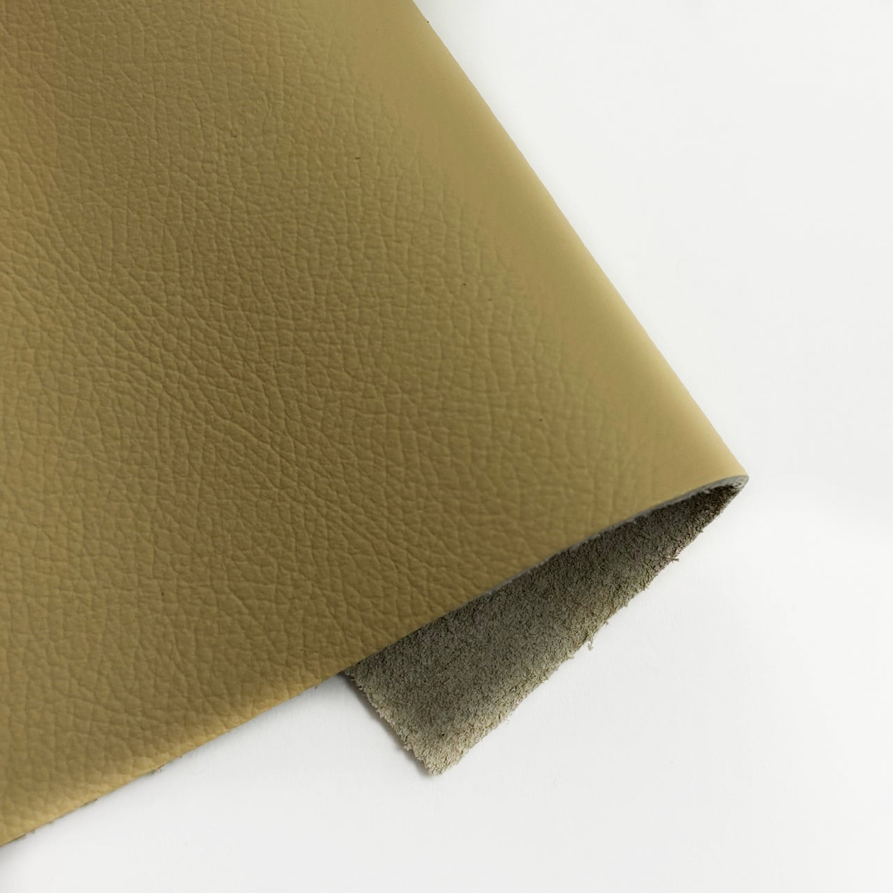 Swatches | Argus German Upholstery Embossed Flame Retardant Cow Leather