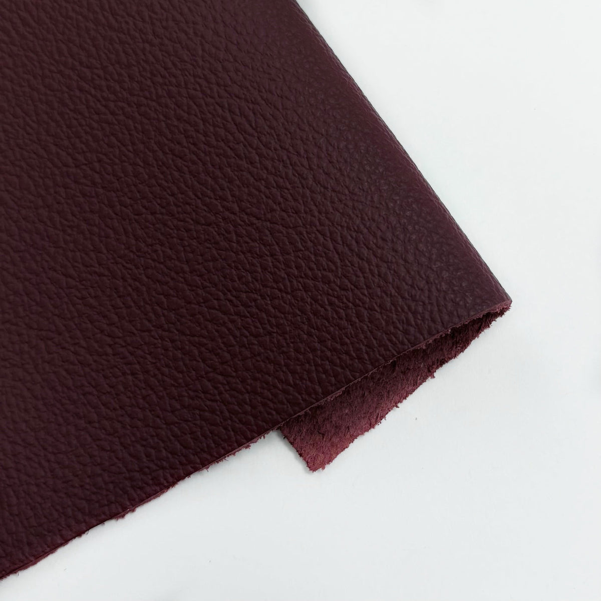 Swatches | Argus German Upholstery Embossed Flame Retardant Cow Leather