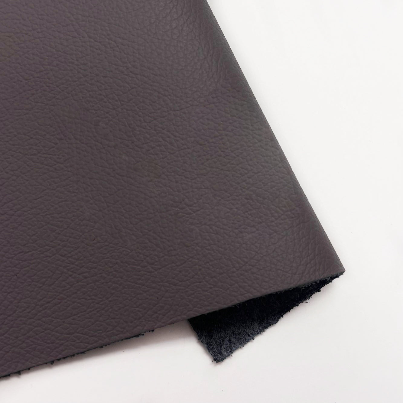 Swatches | Argus German Upholstery Embossed Flame Retardant Cow Leather