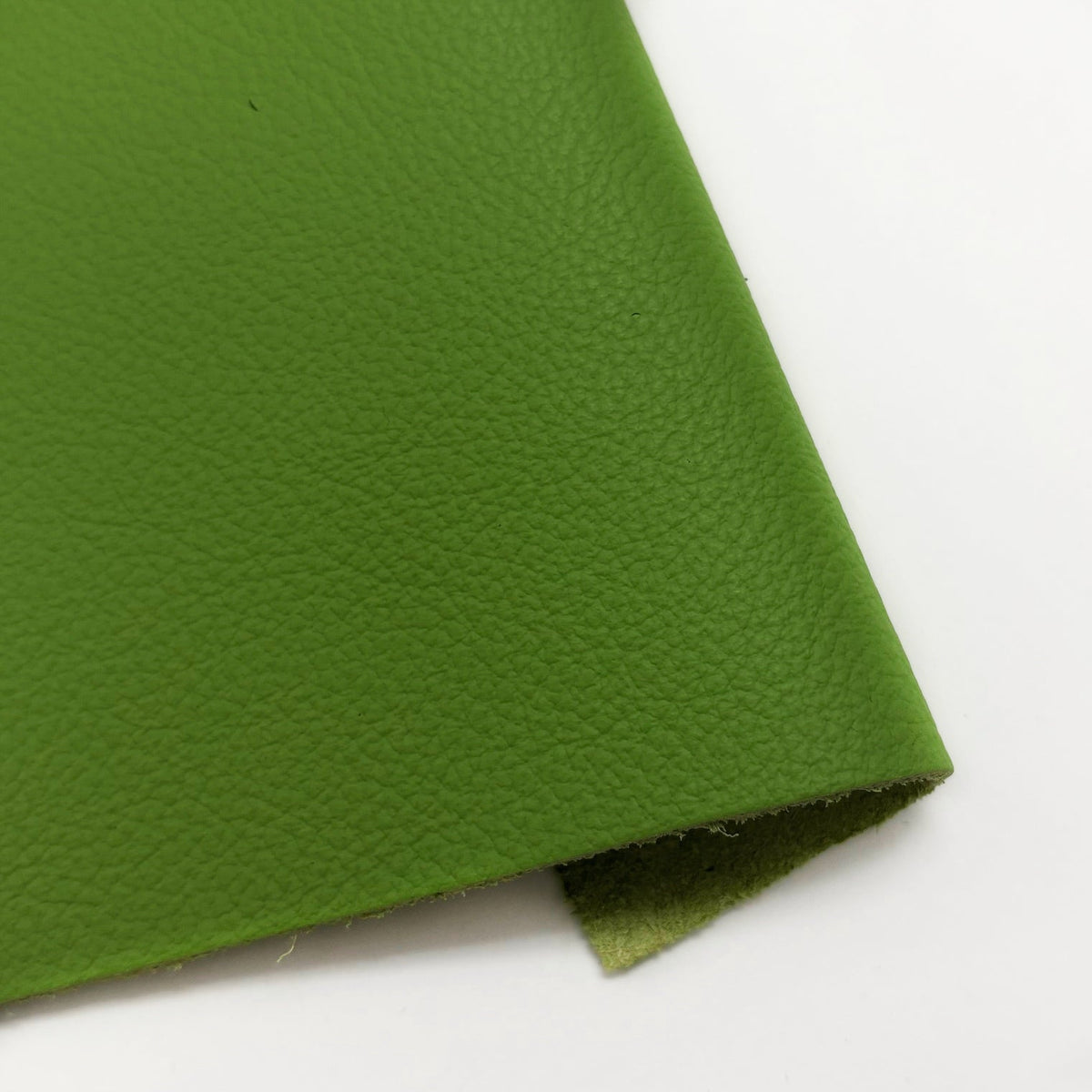 Swatches | Argus German Upholstery Embossed Flame Retardant Cow Leather