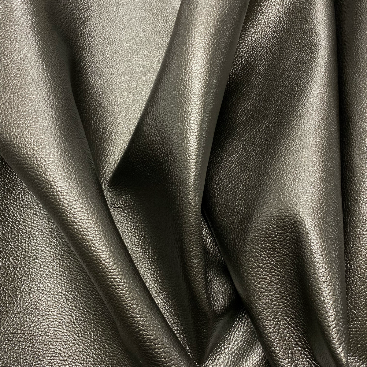 Trevol Cow | Metallic | Ships in 2 weeks