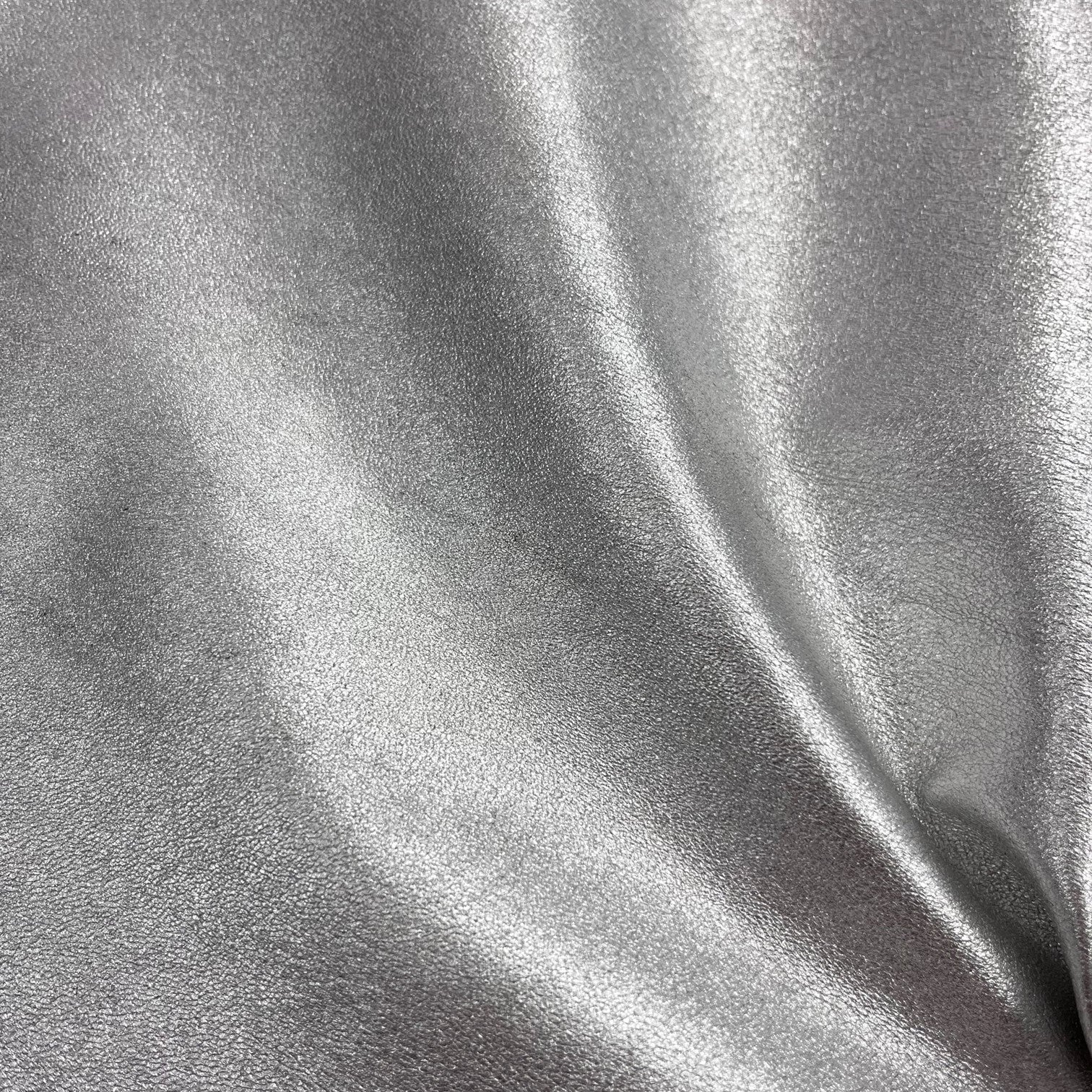 Stretch Lamb Leather | Silver Metallic