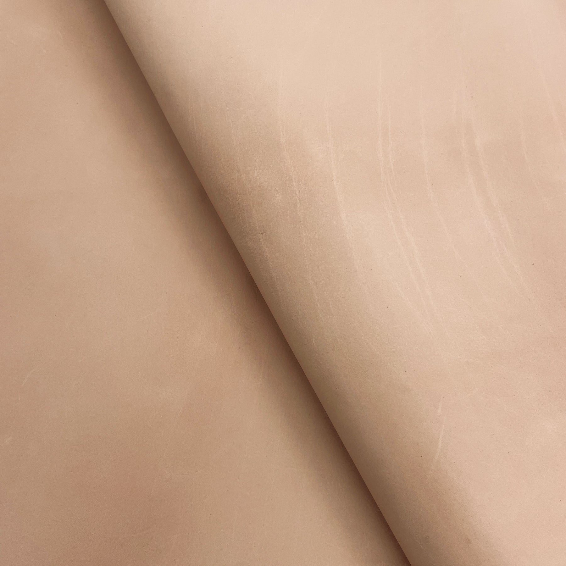 Gallery Calf Vegetable Tanned Leather