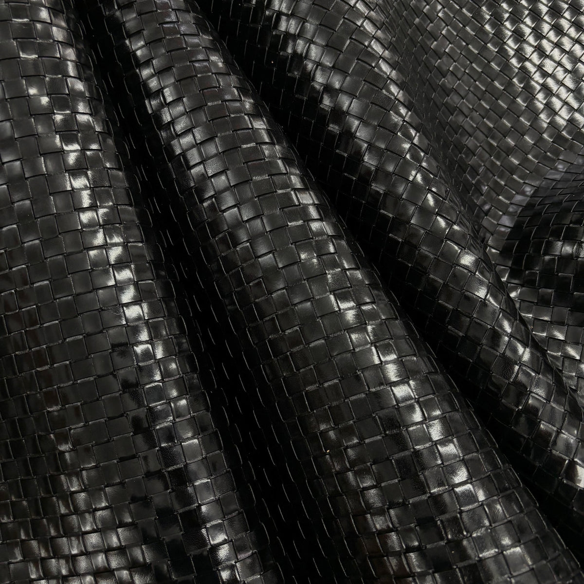 Italian Woven Cow | 2 Week Lead