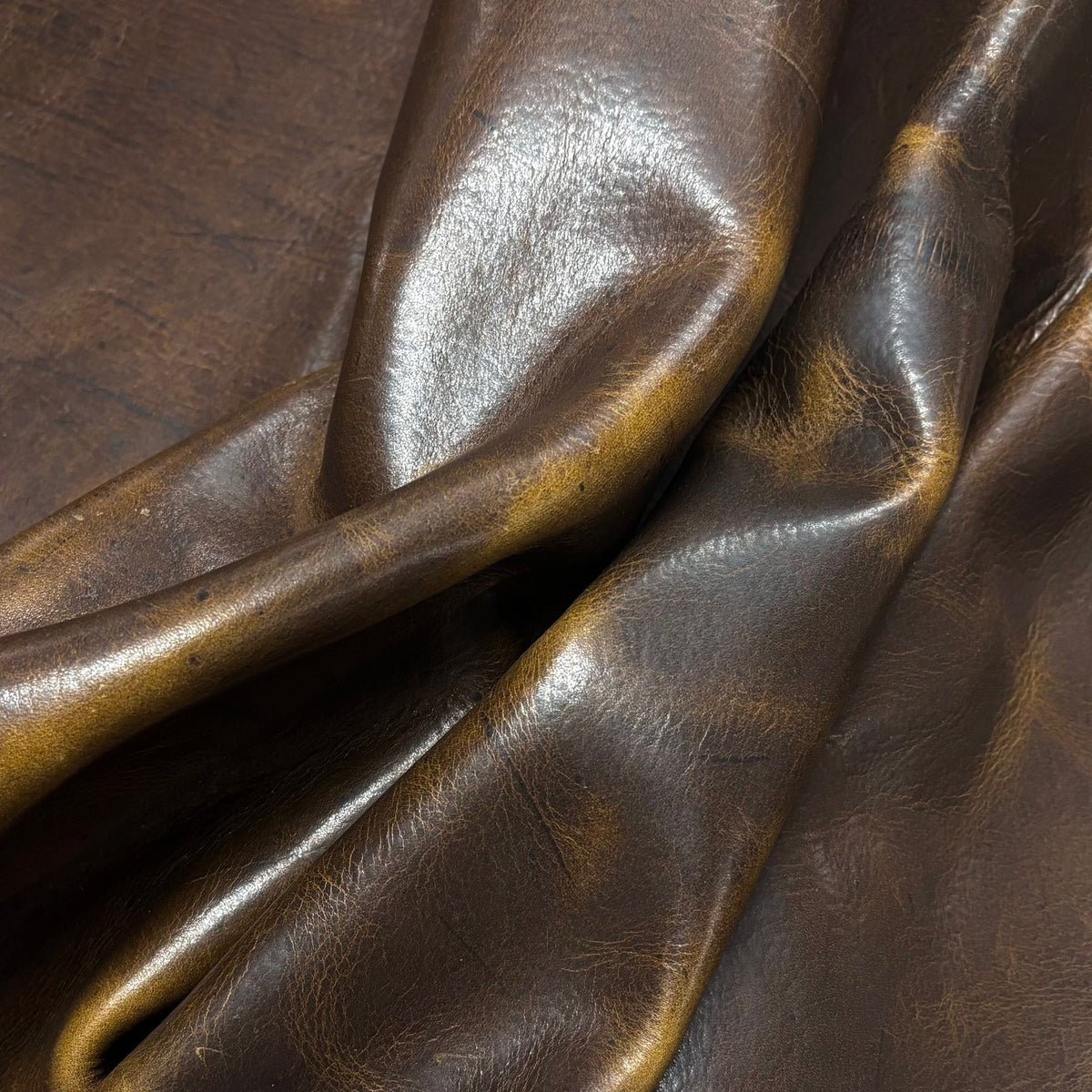 Dunes Pull-Up Cow Leather | Made in America