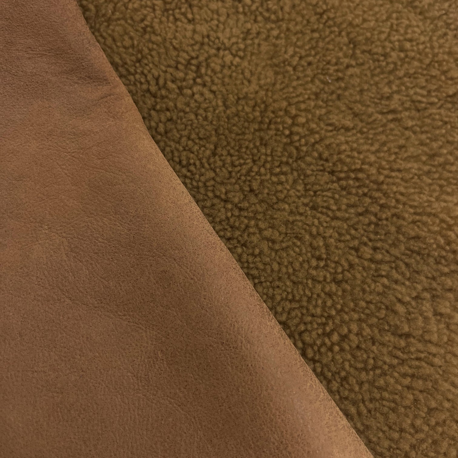 Short Curly Hair Shearling | Cappuccino