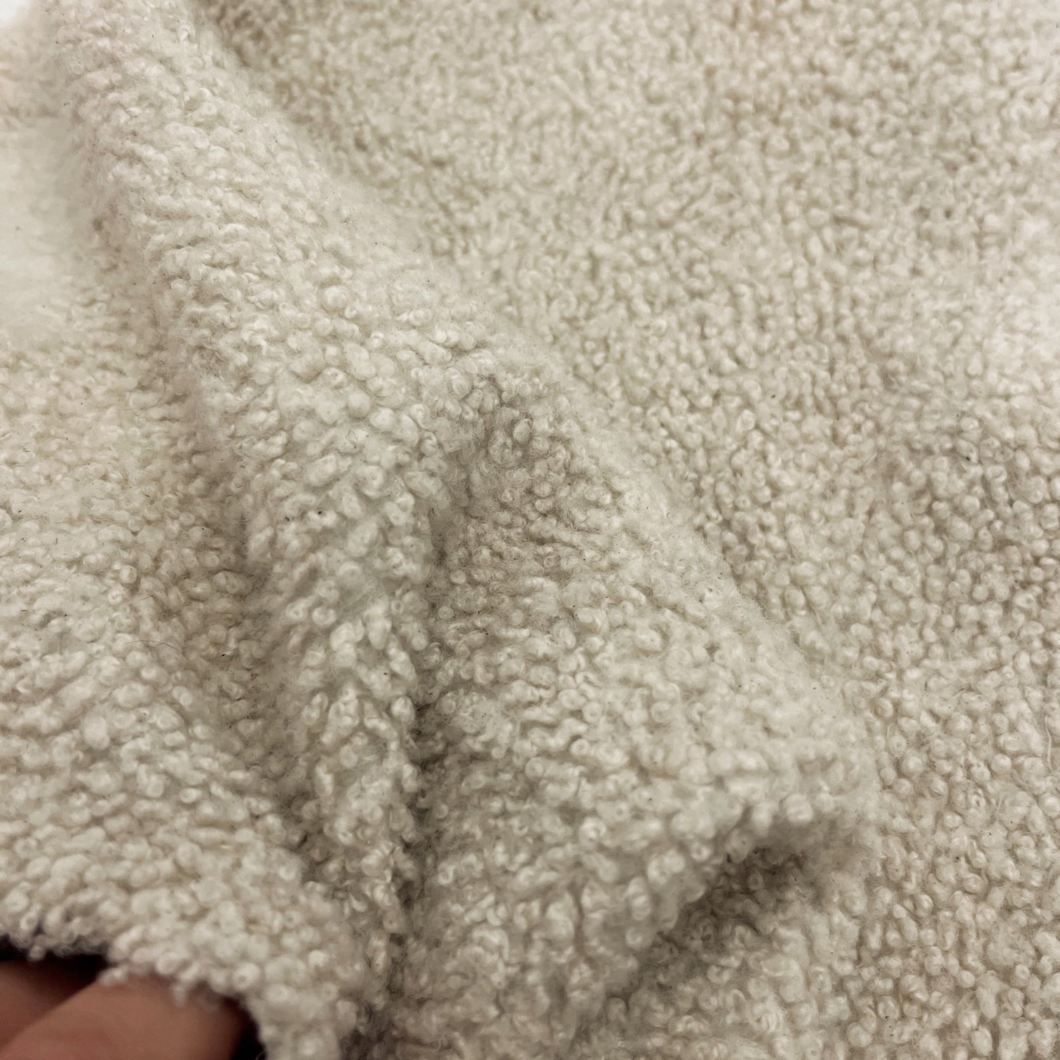 Short Curly Hair Shearling | Natural