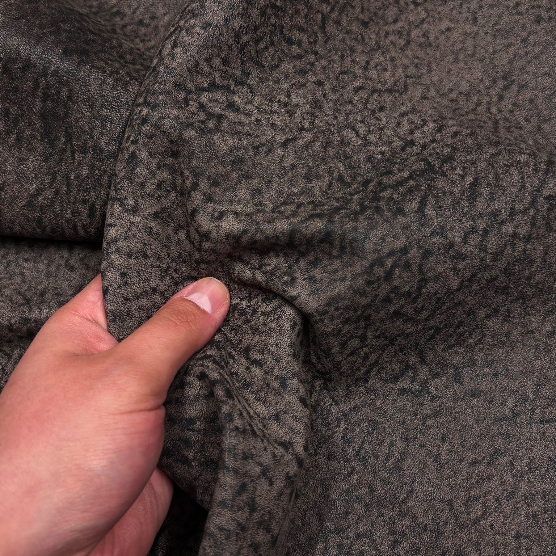 Fornax Lamb with Distressed Effect | Brown