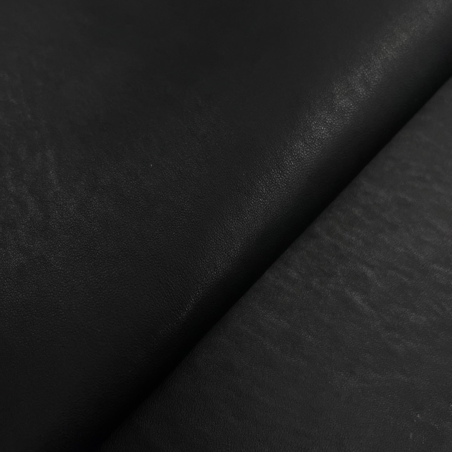 Roxy Stretch Lamb Leather