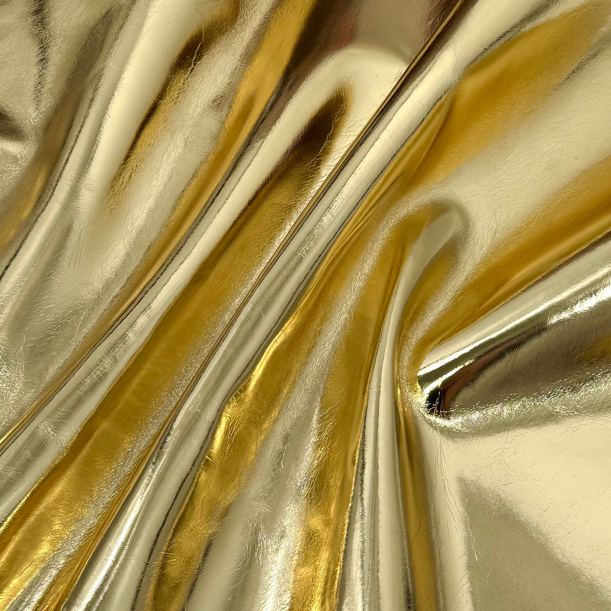 Italian Crushed Mirror Cow