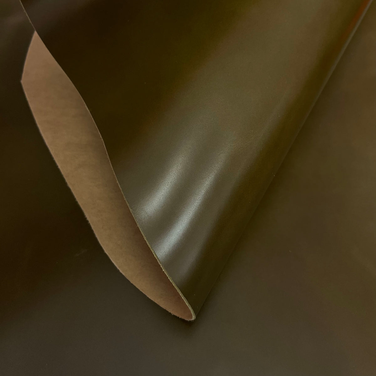 Shinki Hikaku Shell Cordovan | Olive