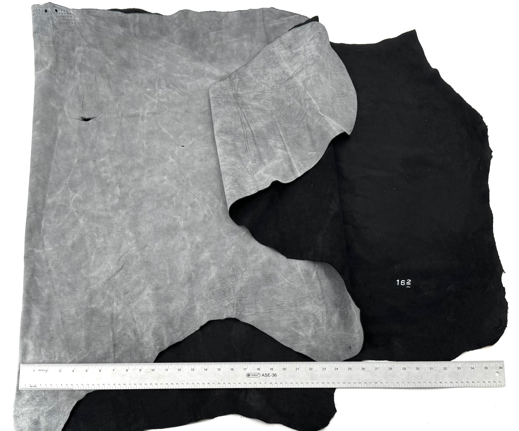 Grey Distressed Snow Top Buffalo Calf