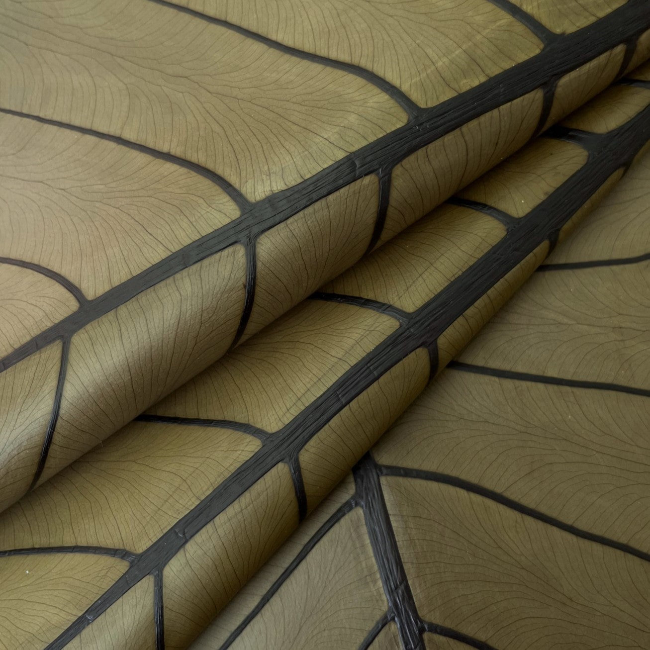 Leaf Leather | Olive