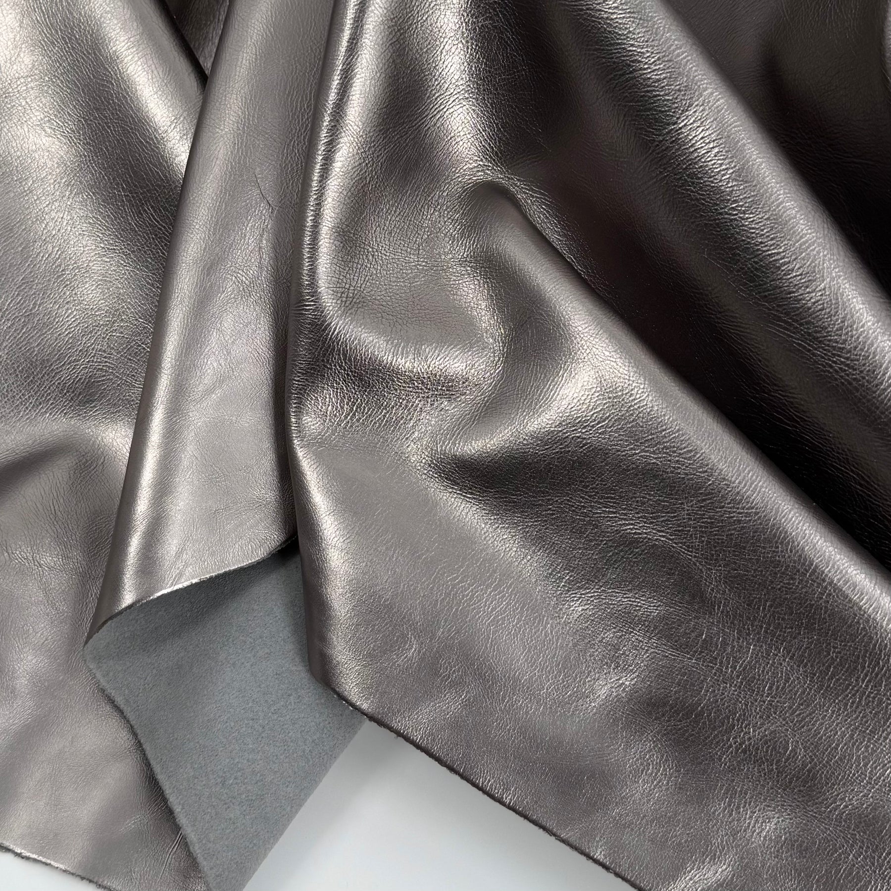 Lustor Soft Tempered Metallic Foil Cow