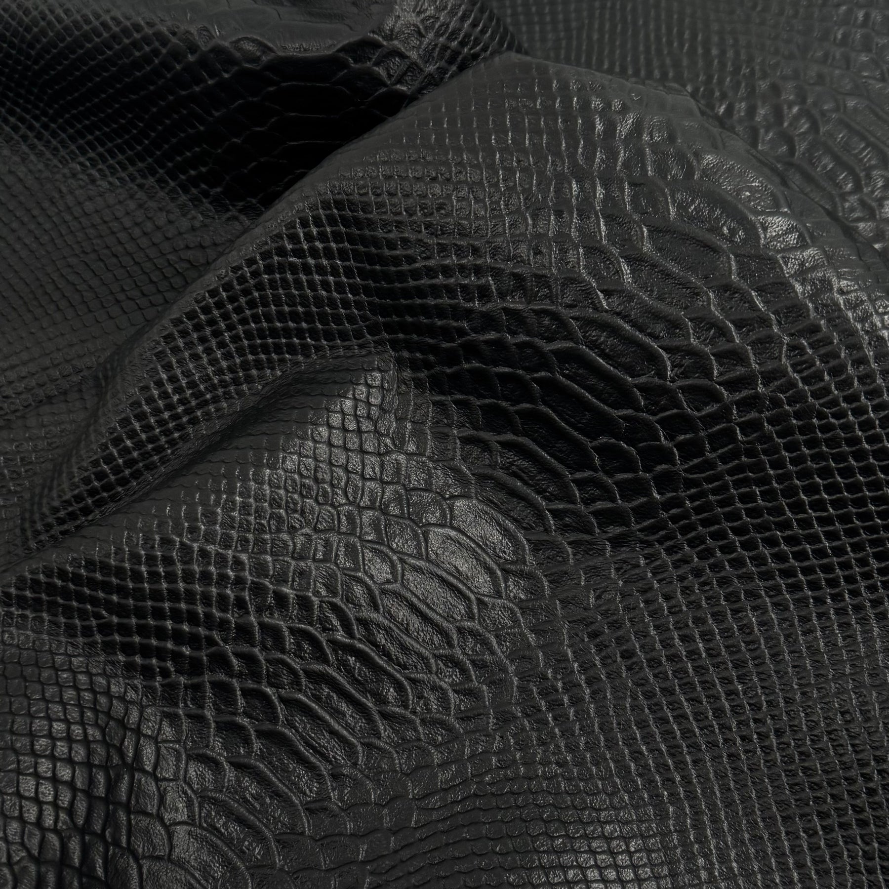 Acetone Rub-Off Python Embossed Lamb