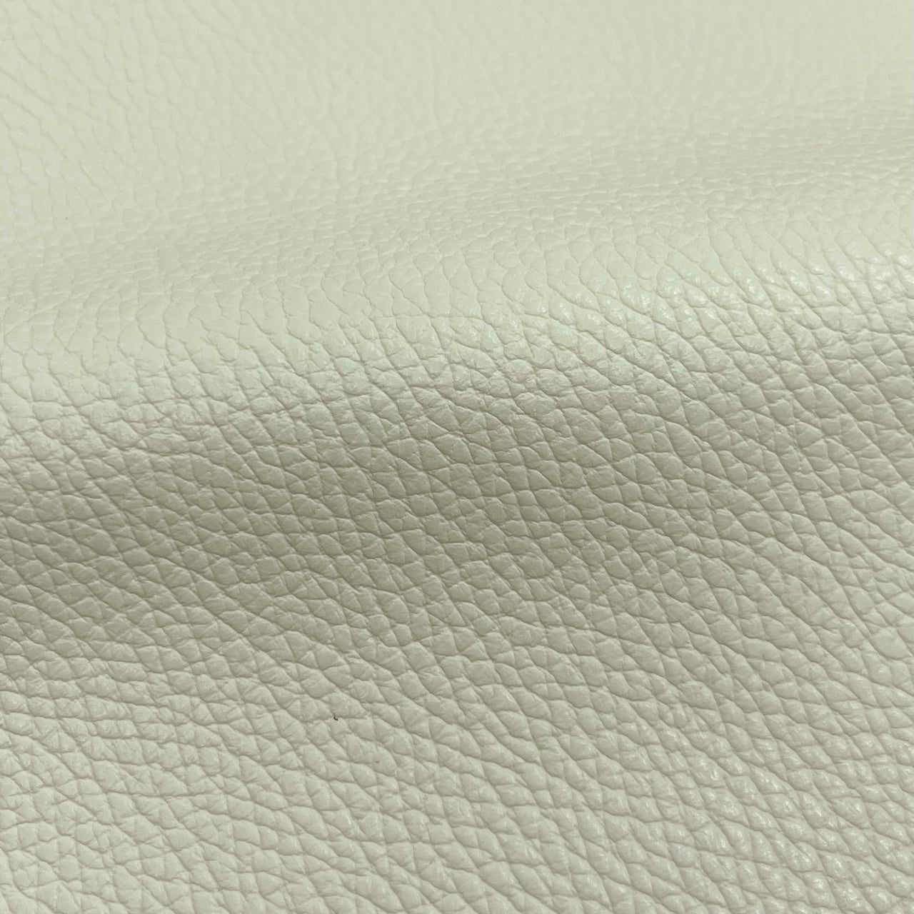 Navajo Cow Pebble Grain Hide | SHIPS IN TWO WEEKS