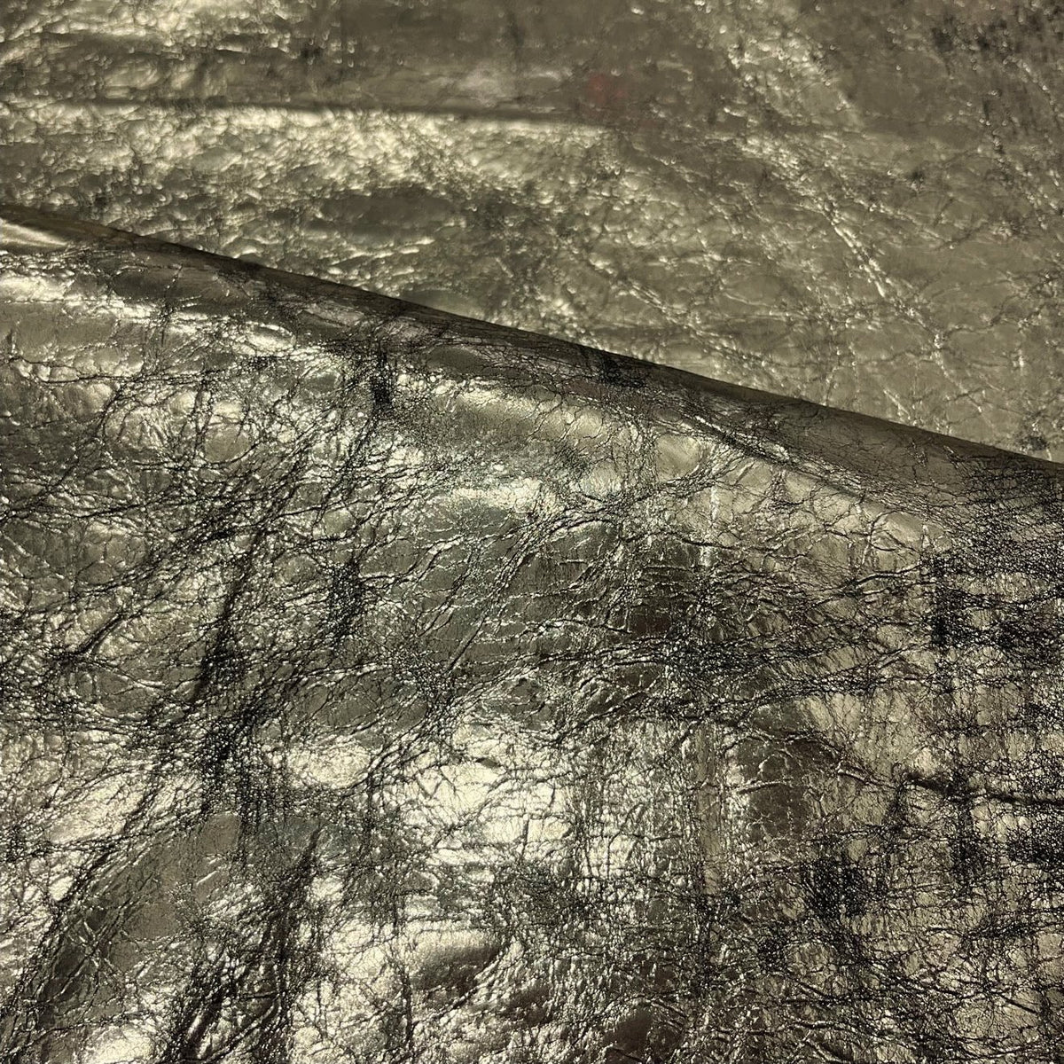 Flirt Distressed Metallic Goat