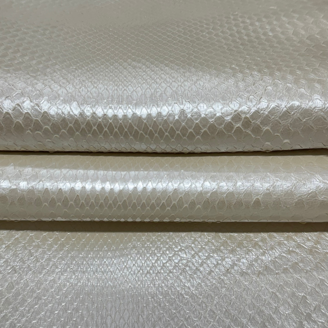 Pearl-Finished Python Leather | 2.5-3M