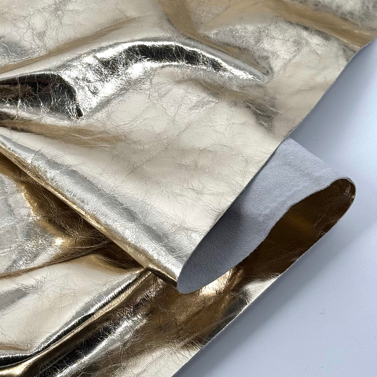 Laminato Crushed Metallic Cow