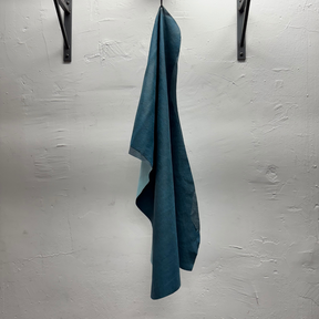 Distressed Stretch Leather | Teal