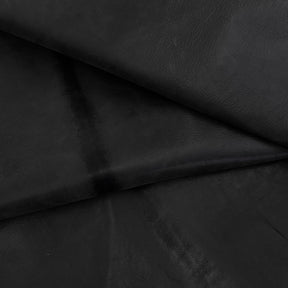 Wild Thing Nubuck Horse Leather in Schwarz – sleek black finish that evolves with a natural patina, by District Leathers.