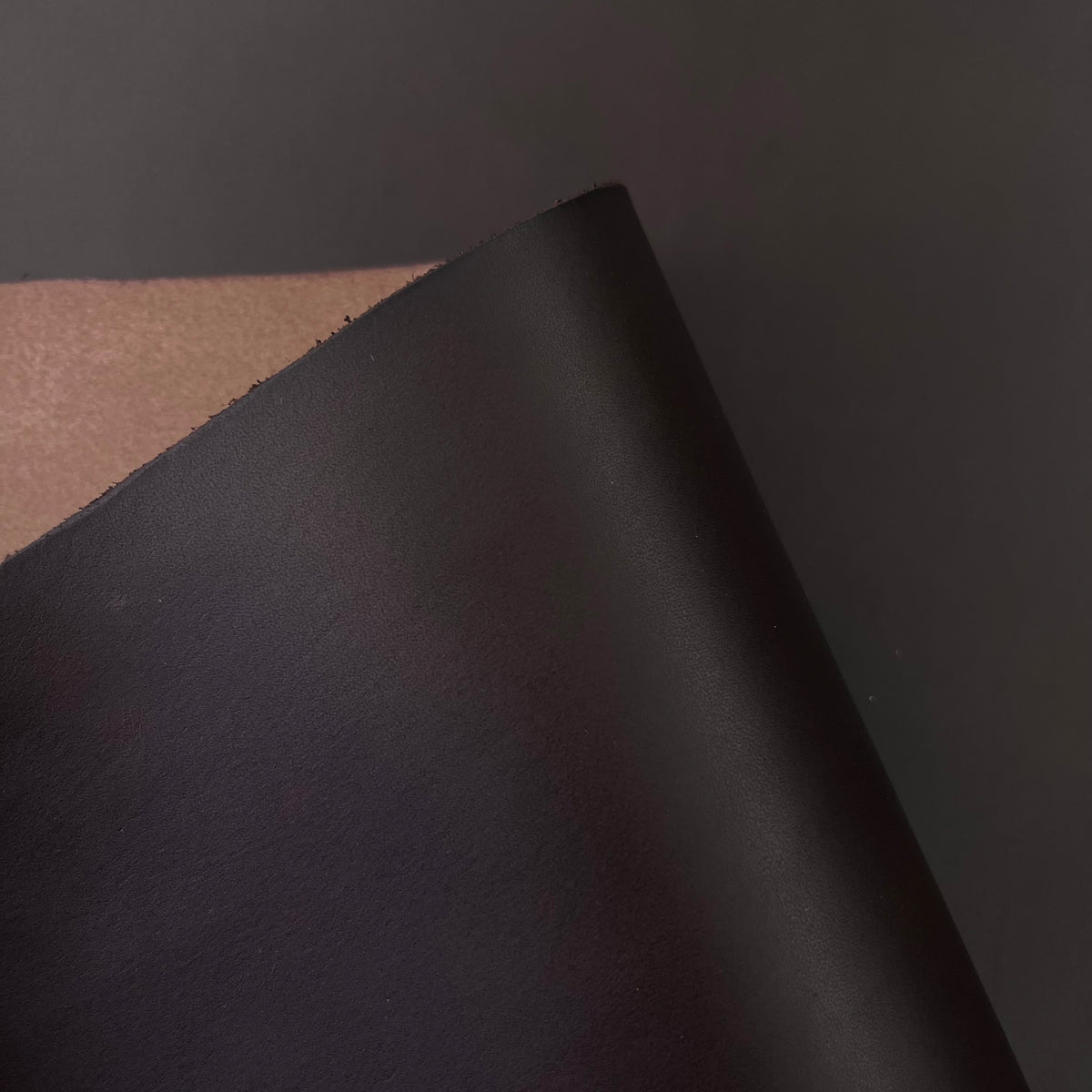 Aurora Vegetable Tanned Cow Shoulder