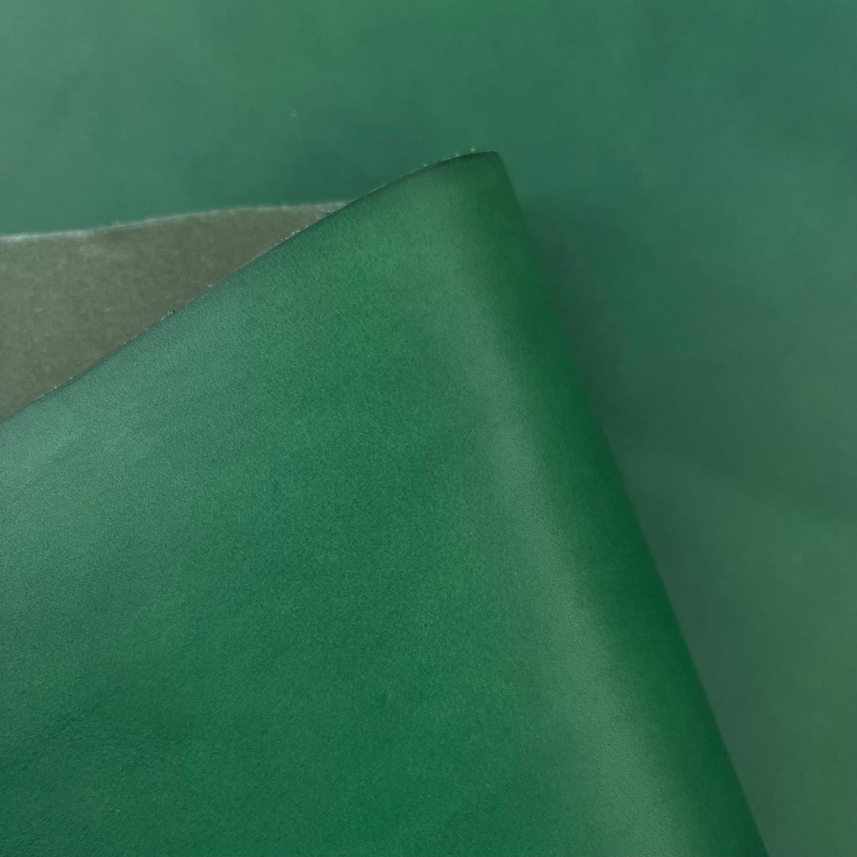 Aurora Vegetable Tanned Cow Shoulder